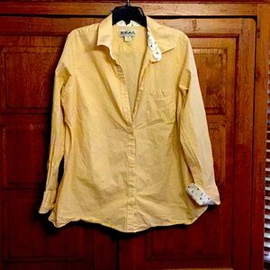Ariat womens button down long sleeve shirt. Worn once, washed once.